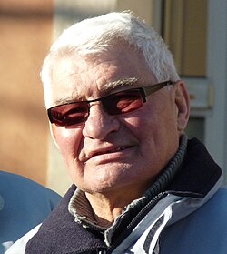 Retrato fotográfico de Raymond Poulidor tomado en el año 2012.