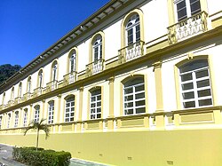 Fachada histórica del Instituto de Alajuela fundado en 1887