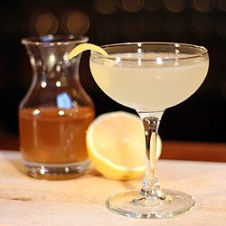 Cóctel Bee's Knees