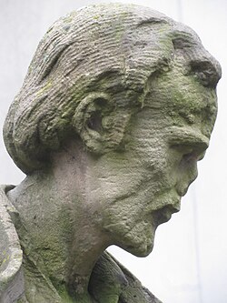Detalle de la cabeza de una estatua de Melanchton en una escuela de Fráncfort del Meno.