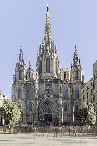 Vista general de la Catedral de Santa Eulalia de Barcelona