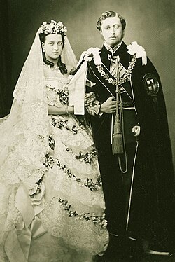 Eduardo y Alejandra el día de su boda en 1863
