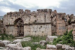 Restos del capitolio de la ciudad romana de Cuicul en Argelia