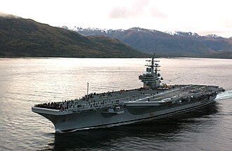El USS Ronald Reagan navegando