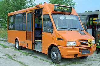 Autobús escolar operando en Polonia