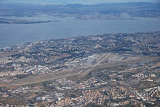Fotografía descriptiva relacionada con la infraestructura aeroportuaria