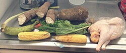 Ingredientes frescos para la preparación de un sancocho