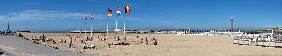 Vista panorámica de la playa de Ostende