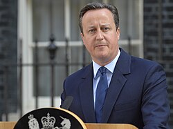 David Cameron anunciando su dimisión ante los medios