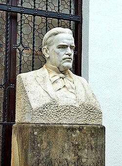 Busto de Juan Valera