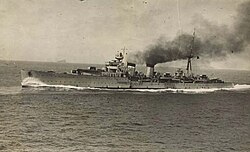 Fotografía histórica del crucero Almirante Cervera.