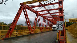 Puente internacional San Ignacio de Loyola sobre el río Pilcomayo