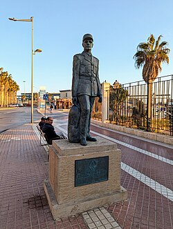 Homenaje al soldado de reemplazo en Melilla en 2011.