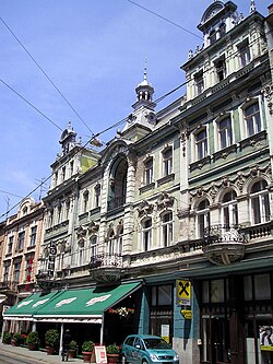 Fachada de estilo arquitectónico en Osijek