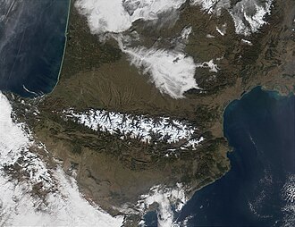 Vista satelital de la zona de los Pirineos