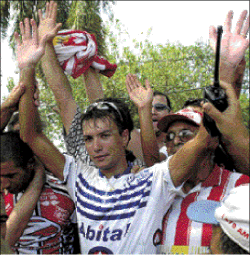 Miguel Direnna compitiendo en Rutas de América