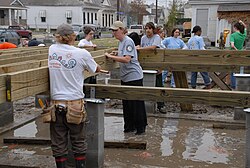 Voluntarios de AmeriCorps en Nueva Orleans