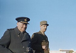Charles de Gaulle junto a Winston Churchill en Marrakech en 1944