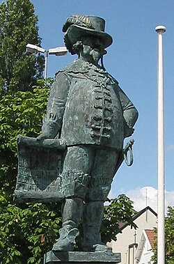 Estatua pública de Cristián IV erigida en Kristiansand, Noruega