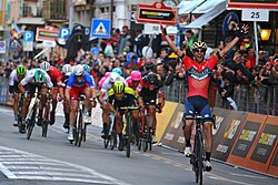 Nibali ganando Milán-San Remo