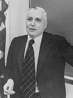 Retrato fotográfico de Ilya Prigogine en 1977.