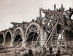 Construcción del Puente de los Franceses en Madrid en 1859