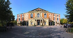 Exterior del Festspielhaus de Bayreuth