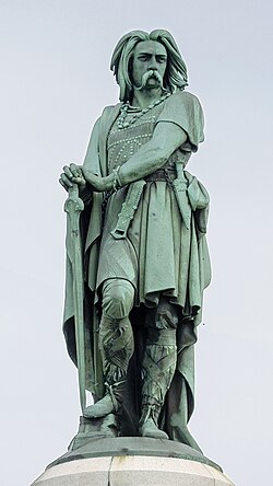 Estatua conmemorativa de Vercingétorix en Alise-Sainte-Reine.