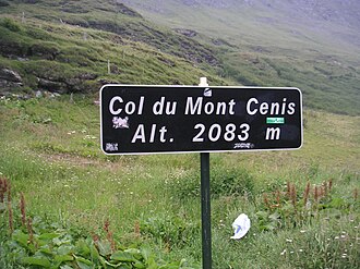 La señal que marca el paso en el Col du Mont Cenis