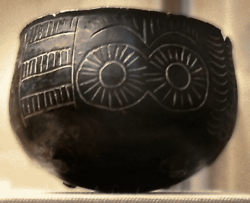 Cuenco de cerámica procedente de Los Millares.