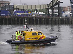 Lancha rígida de los Guardacostas en Belfast