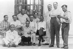 Ciudadanos españoles en Villa Cisneros en el año 1932