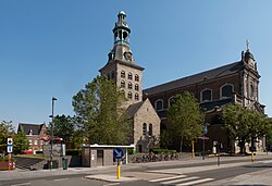 Iglesia de Sint-Salvatorkerk en Harelbeke