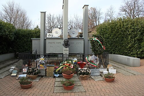 Tumba de los hermanos Coppi
