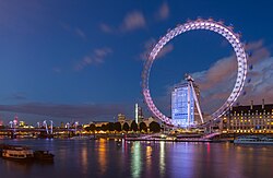 London Eye iluminado