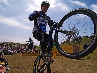 Corredor de trial de bicicleta