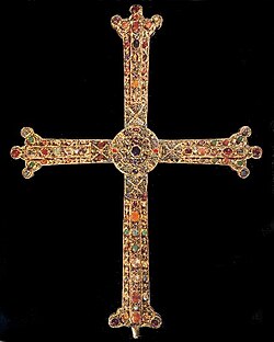 Cruz de la Victoria, símbolo histórico de Asturias