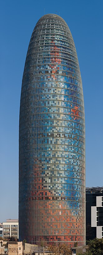 Vista exterior de la Torre Glòries