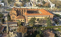 Campus de la Universidad Abad Oliva en Barcelona