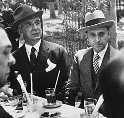 Augusto Barcia junto a Santiago Casares Quiroga en Madrid en 1936