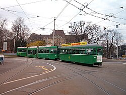Tranvía urbano en funcionamiento en Basilea