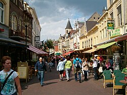 Vista de la calle Grotestraat en Valkenburg