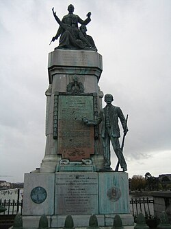 Monumento a los caídos