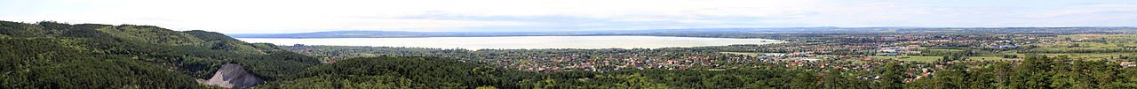 Panorámica del lago Balaton desde Keszthely