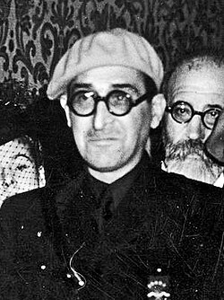 Rafael Sánchez Mazas en una delegación franquista enviada a Roma en 1939