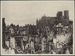 Destrozos en Reims en 1916