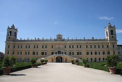 Vista del Palacio Farnesio en Roma