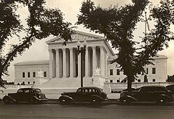 El edificio de la Corte Suprema c. 1935