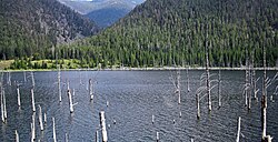 Lago Quake en Estados Unidos formado tras un terremoto.