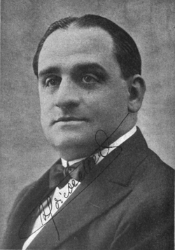 Retrato fotográfico de Antonio Goicoechea